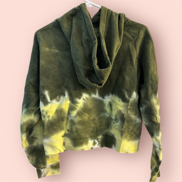 Calvin Klein Jeans Cropped Ombré Sweatshirt - Picture 2 of 6